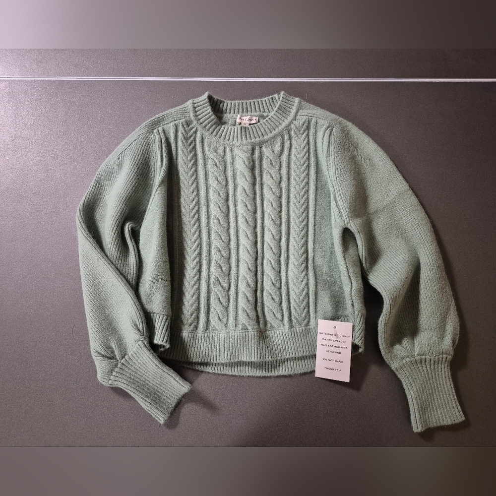 NWT For Love And Lemons Cable Knit Cropped Sweater